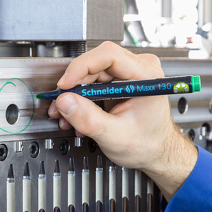 Набор маркеров перманентных Schneider "Maxx 130" 1-3 мм, 4 шт., ассорти
